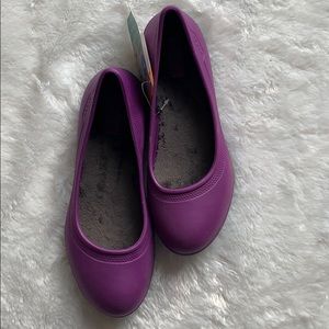 CROCS Relaxed Fit Flat